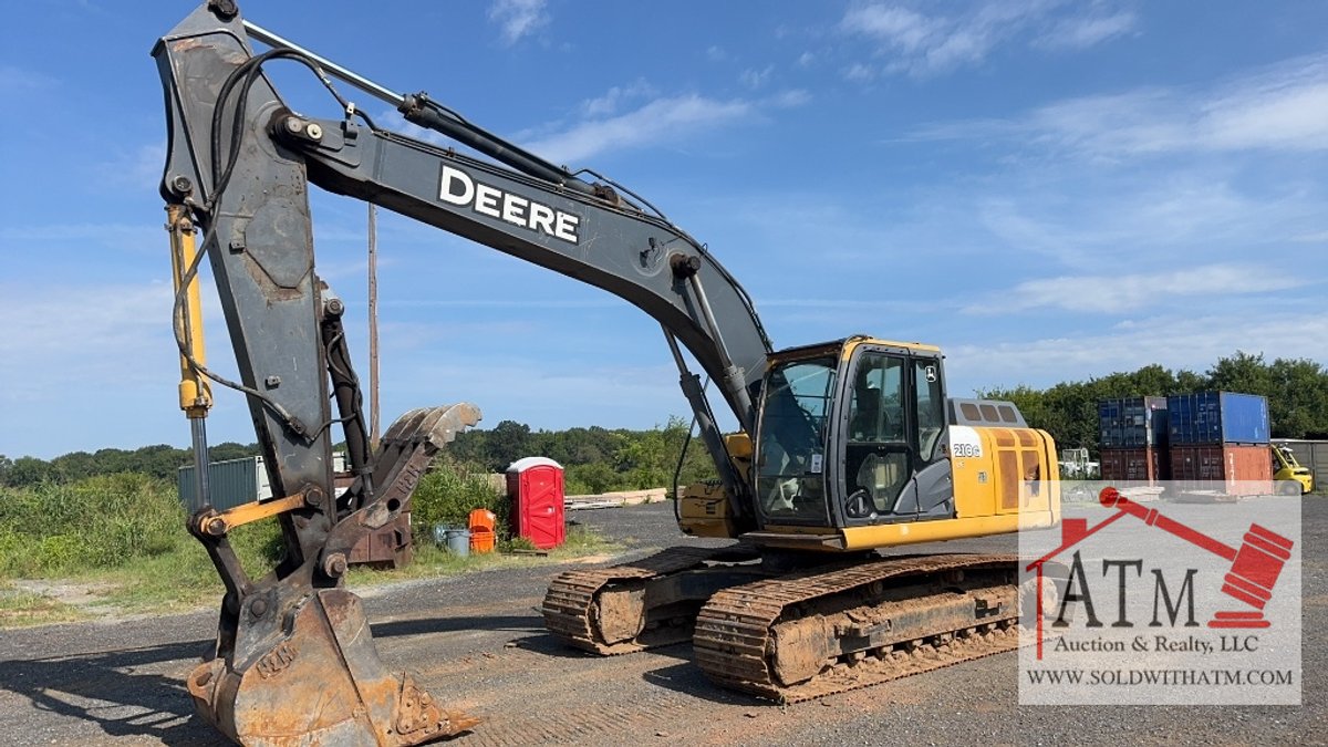 2014 John Deere 210G LC Excavator