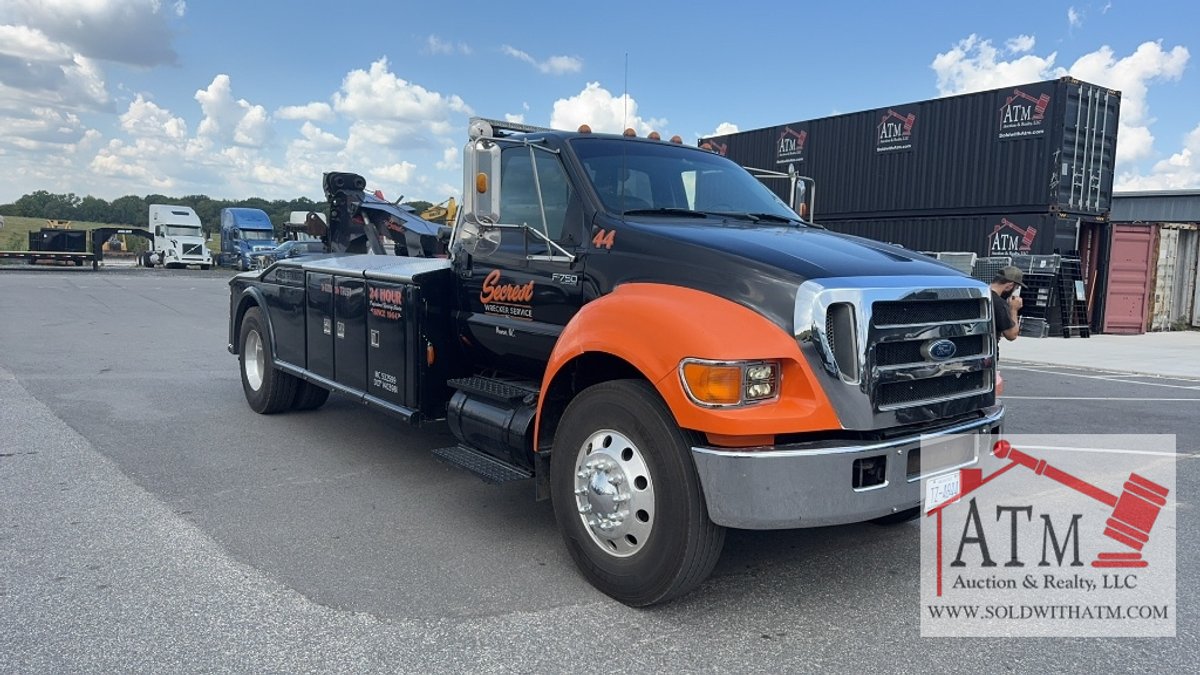 2006 Ford F-750 Wrecker