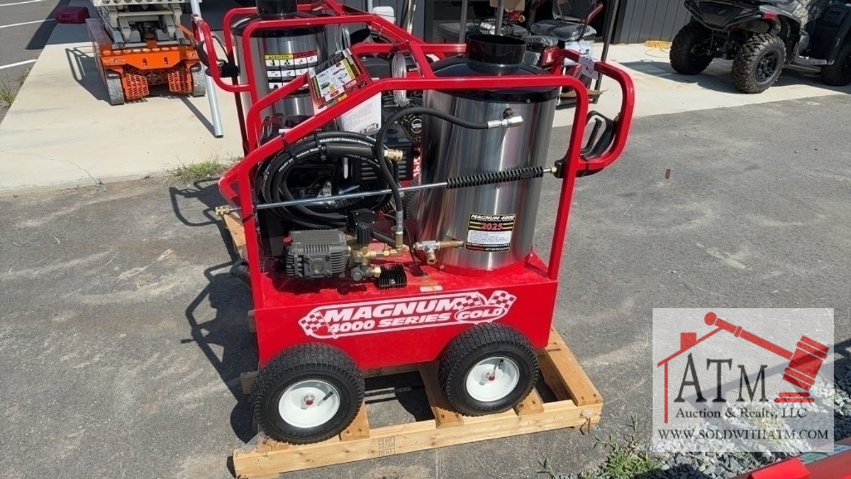 NEW Magnum 4000 Gold Hot Water Pressure Washer