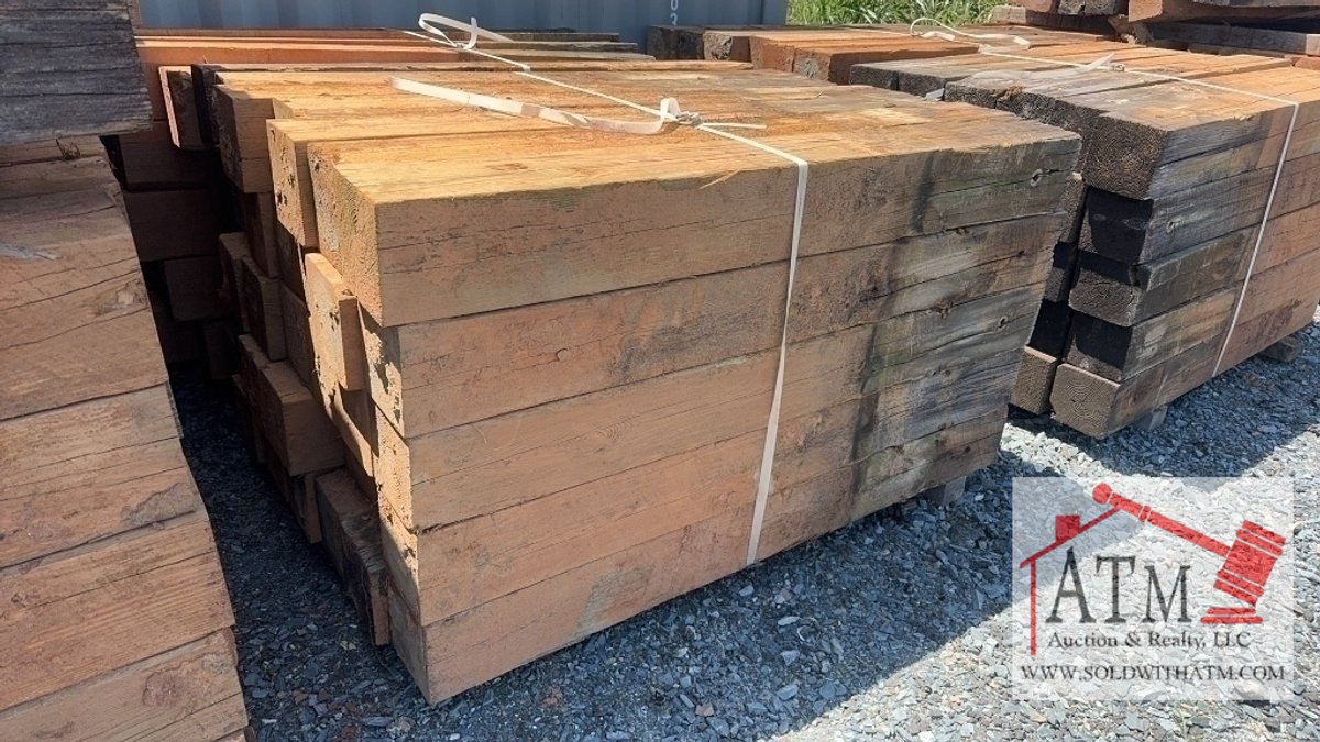 Bundle (25) 8" x 8" x 6' Timbers