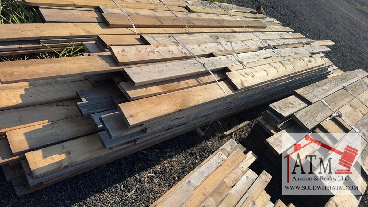 (90 +/-) 2x8 & 2x6 Lumber