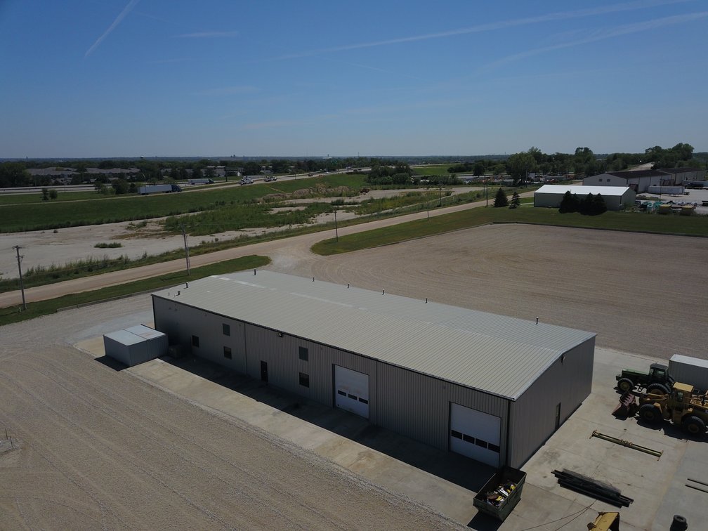 Image for TREMENDOUS HIGH VISIBILITY COMMERCIAL PROPERTY NO RESERVE LIVE AUCTION