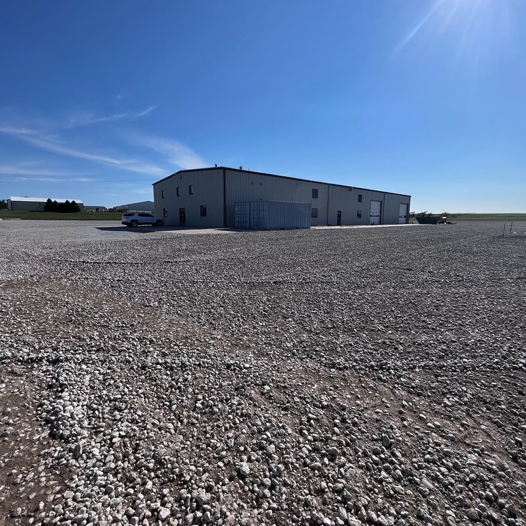 Image for TREMENDOUS HIGH VISIBILITY COMMERCIAL PROPERTY NO RESERVE LIVE AUCTION
