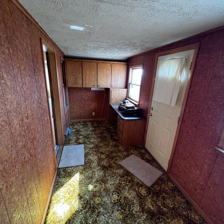 Image for No Reserve Acreage Estate LIVE Auction Featuring Home and Outbuilding on 2.66 Acres near Fremont, NE