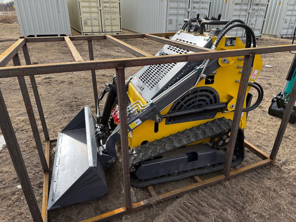 Unused 2025 LandHonor LHR-T460K1 Track-Type Stand On Mini Skid Steer Loader - Gasoline