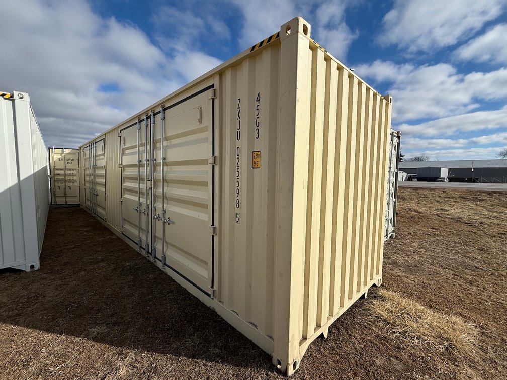 40 ft. Steel Shipping Container (Used 1 Trip)