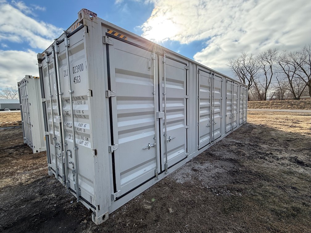 40 ft. Steel Shipping Container (Used 1 Trip)