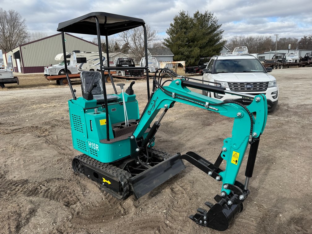 Unused 2026 CFG Industrial H15R Hydraulic Mini Excavator - Gasoline