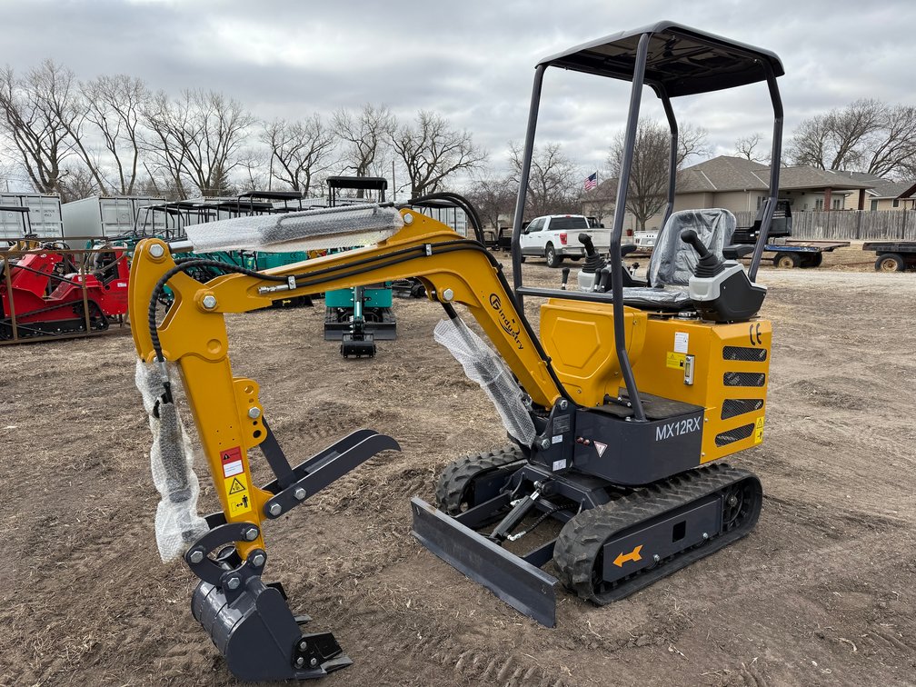 Unused 2026 CFG Industrial MX12RX Hydraulic Mini Excavator - Gasoline