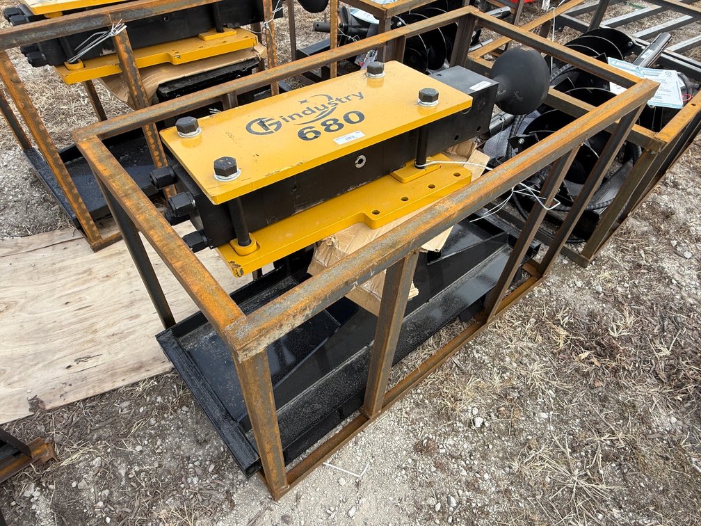 Unused 2025 AGT PD680-PZ Hydraulic Skid Steer Breaker Attachment