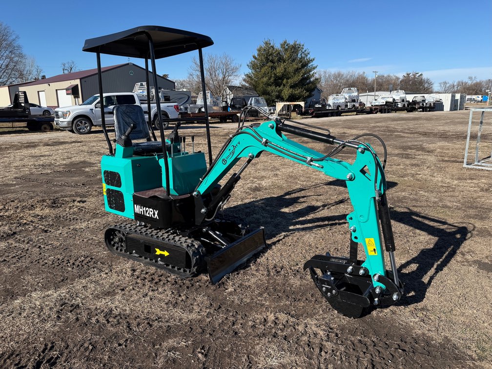 Unused 2025 CFG Industrial MH12RX Hydraulic Mini Excavator - Gasoline