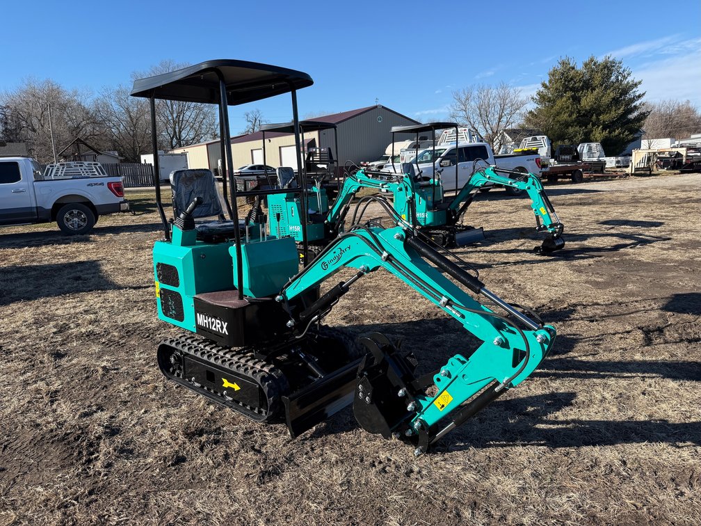 Unused 2025 CFG Industrial MH12RX Hydraulic Mini Excavator - Gasoline