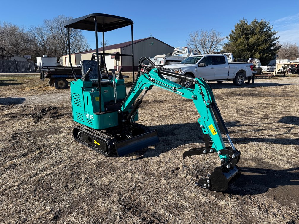 Unused 2025 CFG Industrial H15R Hydraulic Mini Excavator - Gasoline