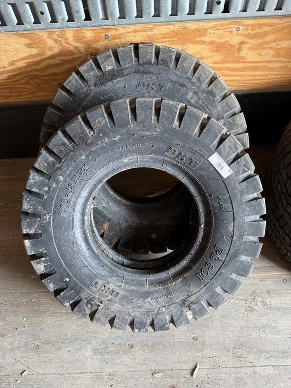 Set of (2) 7.00-12 12-Ply Skidloader Tires (2 x $)