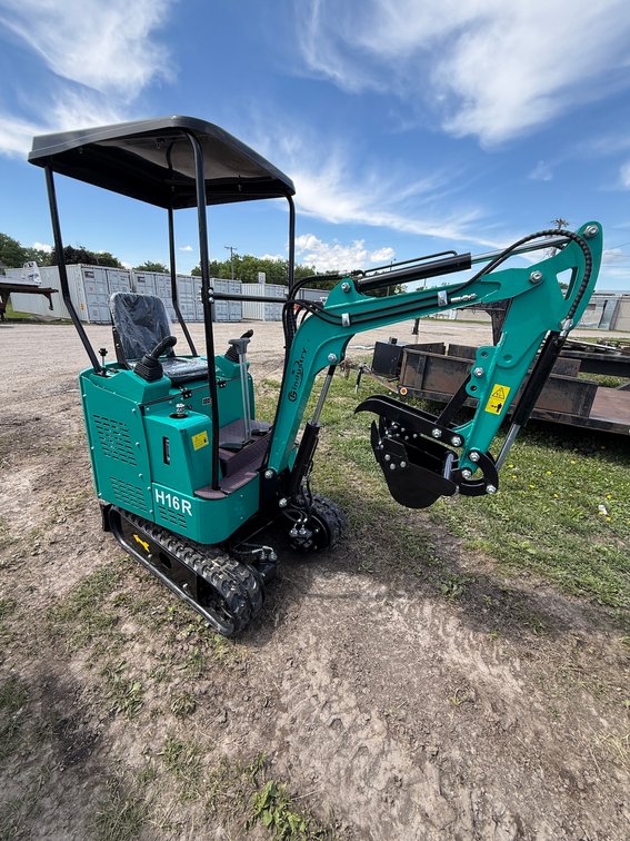 Unused 2026 CFG Industrial H16R Hydraulic Track Type Mini Excavator - Gasoline