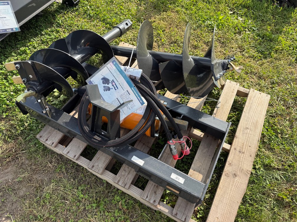 Unused 2025 Wolverine ADB-13-1218R Hydraulic Drive Auger & Bit Set