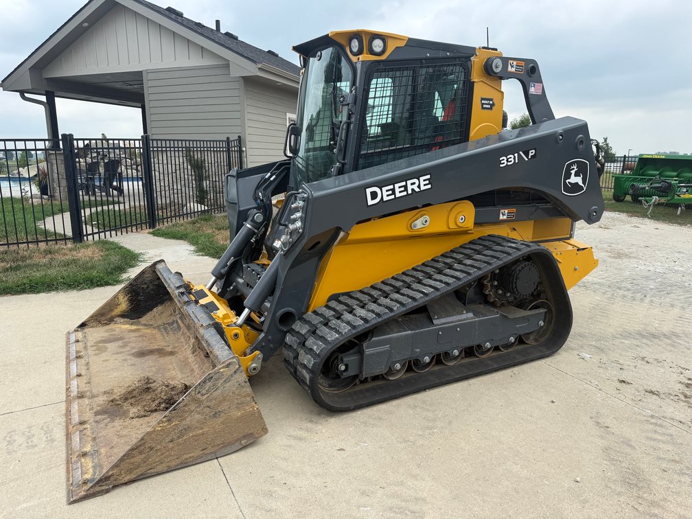 Image for Eastern Nebraska's Late Model Truck, Trailer, Construction & Farm Equipment No Reserve LIVE Auction