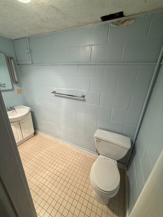 Image for Charming 5 Bedroom, 2 Bath Home in Cedar Bluffs