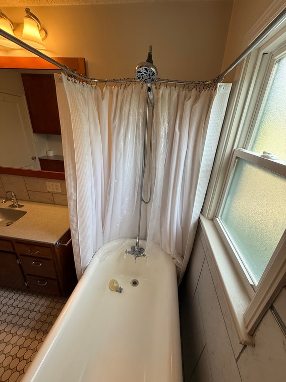Image for Charming 5 Bedroom, 2 Bath Home in Cedar Bluffs