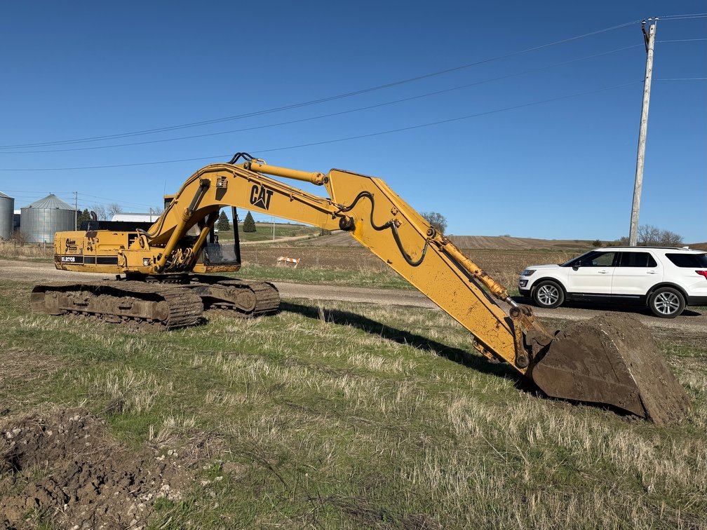 1990 Cat EL200 Excavator