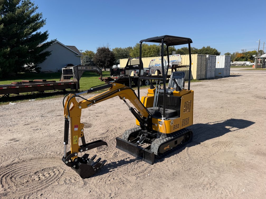 ATS Power ATS-RT15R Hydraulic Mini Excavator - Gasoline