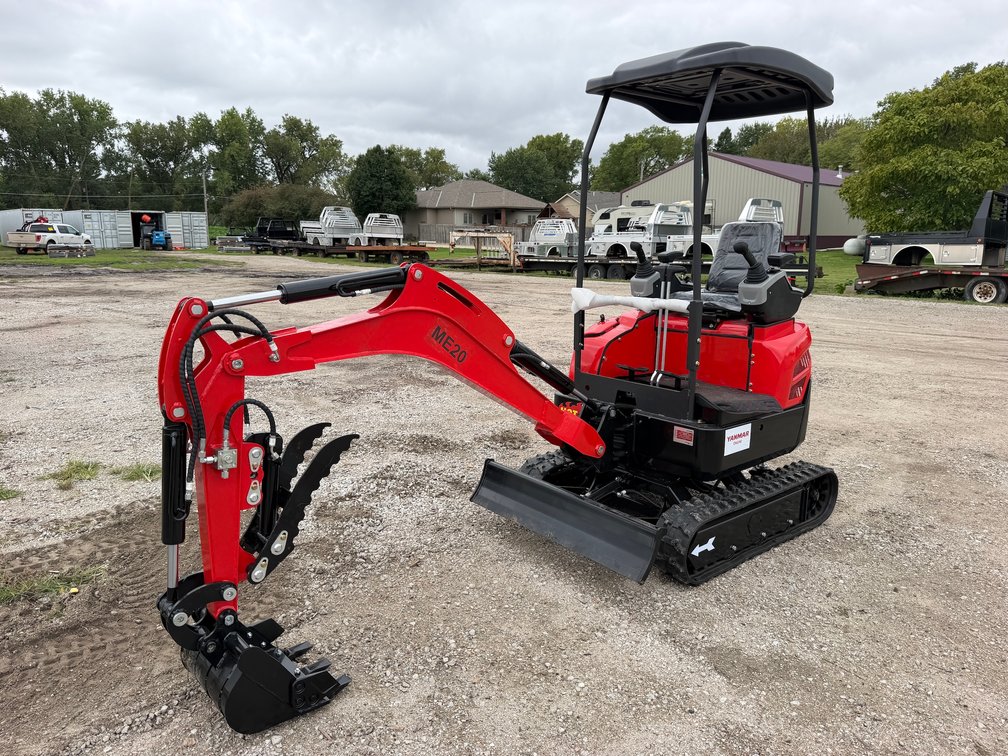SDLANCH ME20 Hydraulic Mini Excavator - Diesel