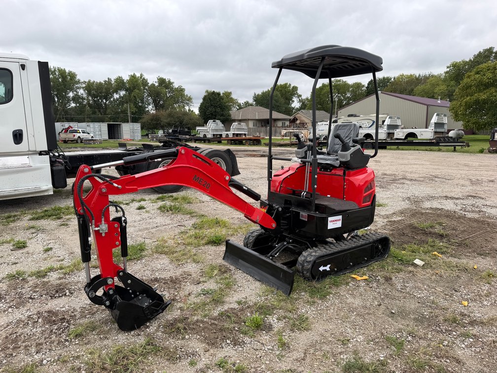 SDLANCH ME20 Hydraulic Mini Excavator - Diesel