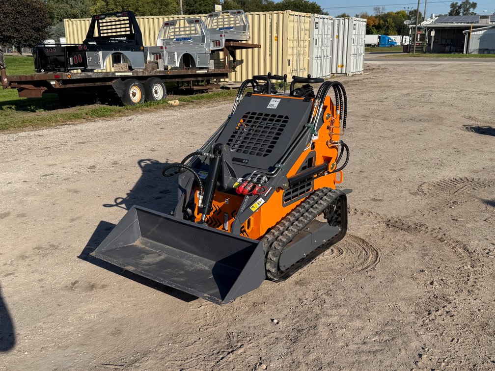 LandHonor LHR-ME380R2 Mini Skid Steer Loader - Gasoline