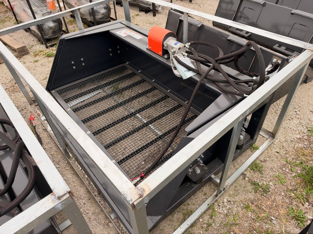 Wolverine SB-12-72W Screening Bucket Attachment