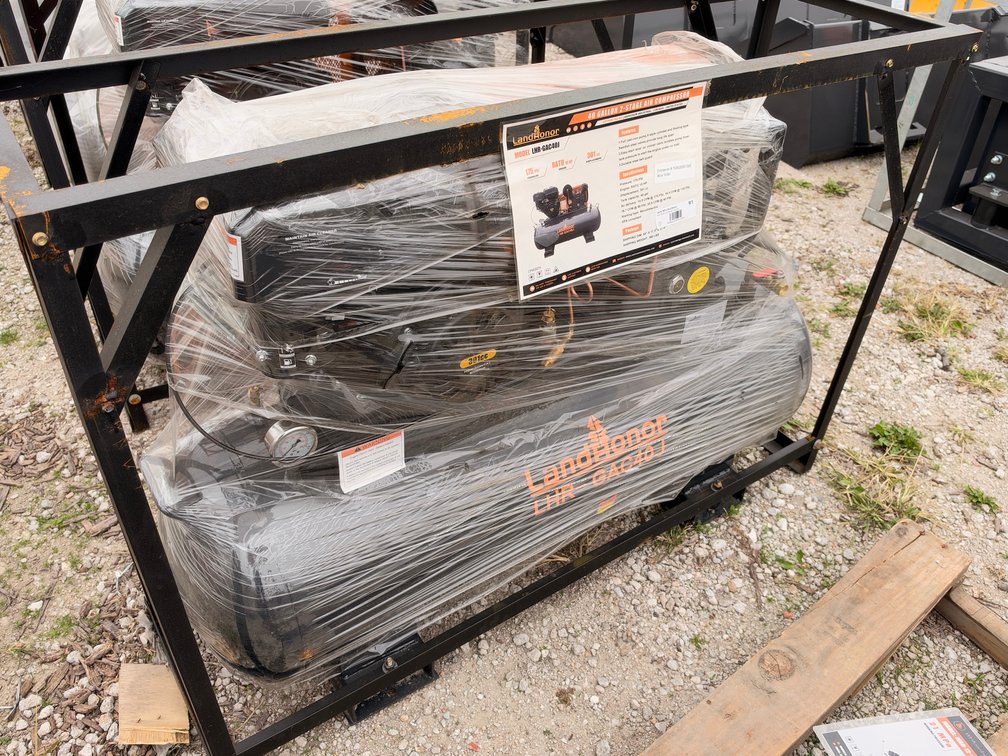 LandHonor LHR-GAC40J 40 Gallon 2-Stage Air Compressor