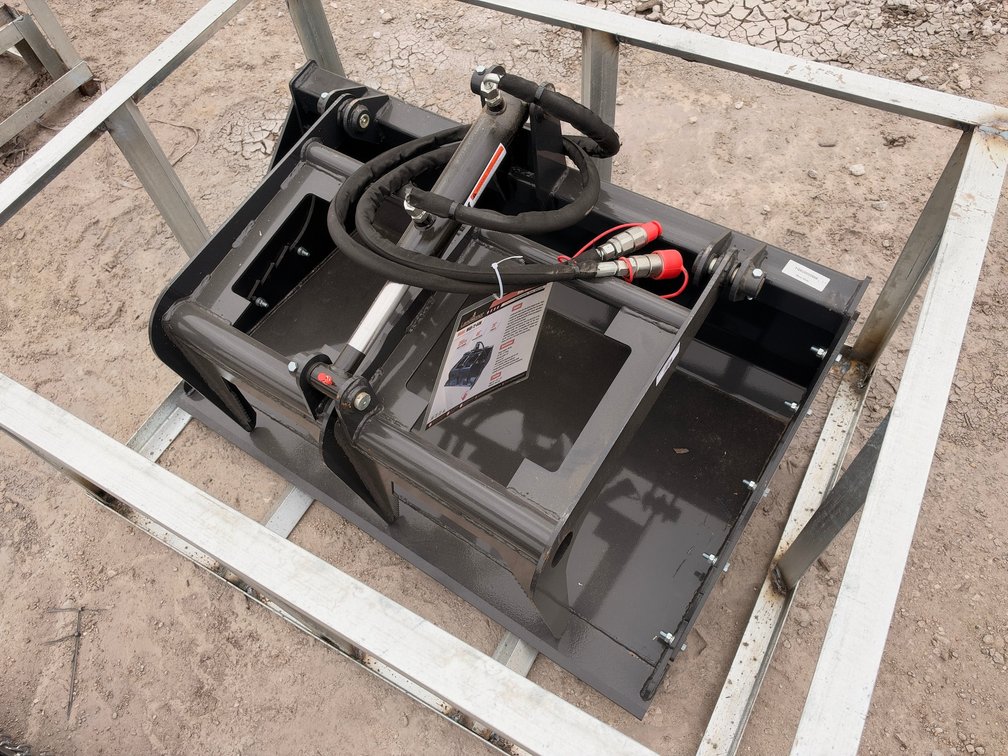LandHonor MGB-72-44W Mini Grapple Bucket Attachment for MINI Skid Steer Loaders