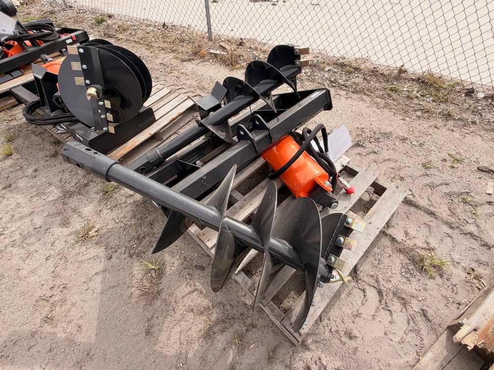 Wolverine ADB-13-1218R Auger Drive & Bit Attachment for Skid Steer Loaders