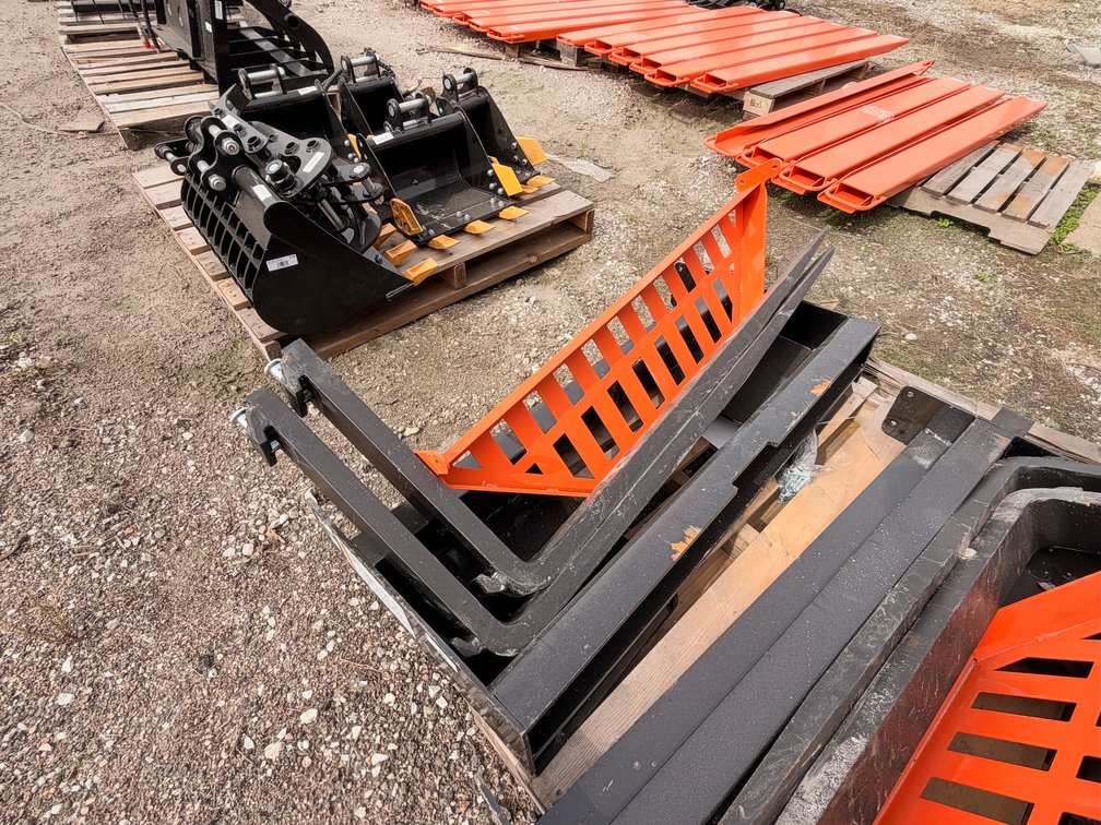Wolverine FK-11-48W Skid Steer Pallet Fork Attachment with (2) Forks