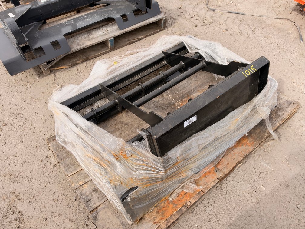 SDLANCH Mini Skid Steer Land Leveler Attachment