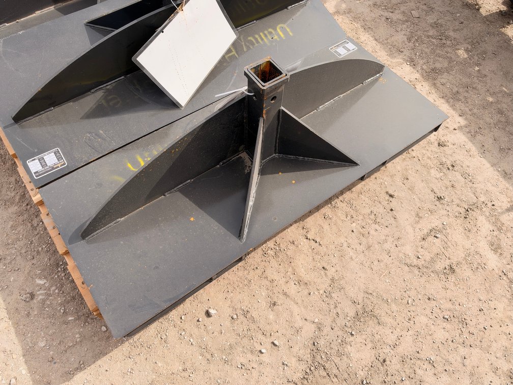 LandHonor UHA-16-3000G Skid Steer Utility Hitch Adapter with 2 in. Receiver