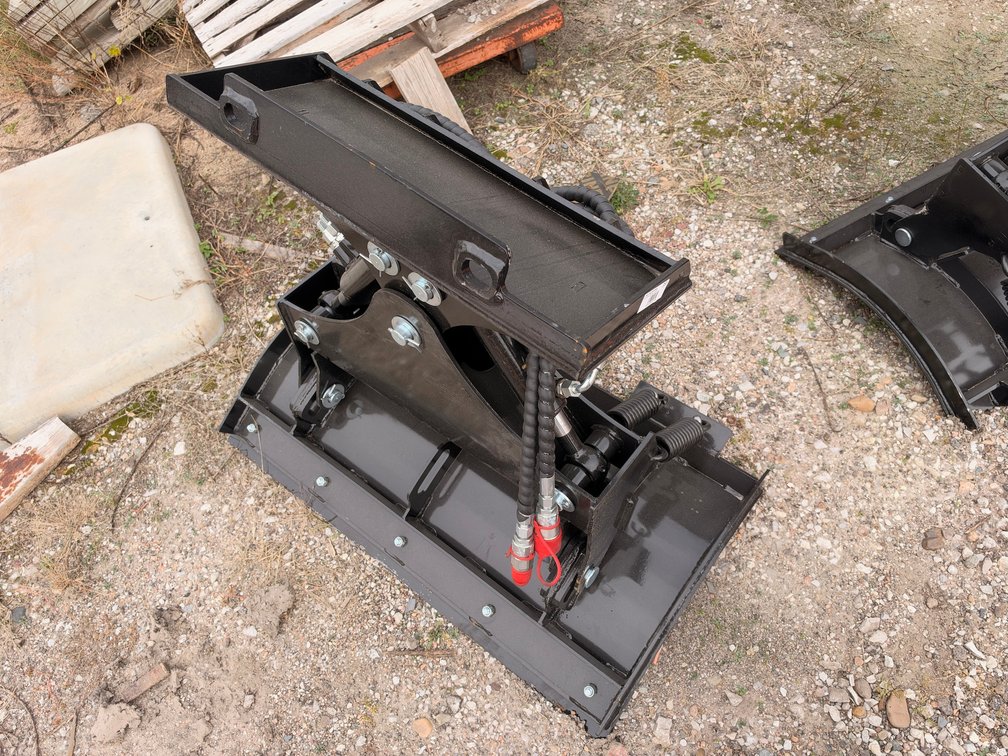 SDLANCH Mini Skid Steer Snow Blade Attachment