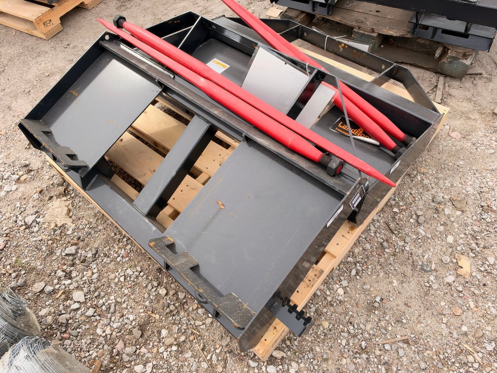 LandHonor BS-12-2500G Bale Spear Attachment for Skid Steers