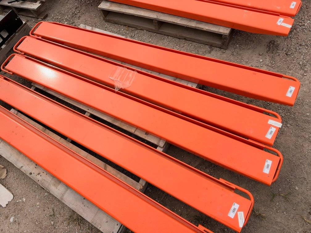 Pair of (2) Wolverine EX-66-84L Pallet Fork Extensions