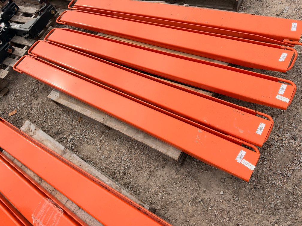 Pair of (2) Wolverine EX-66-84L Pallet Fork Extensions