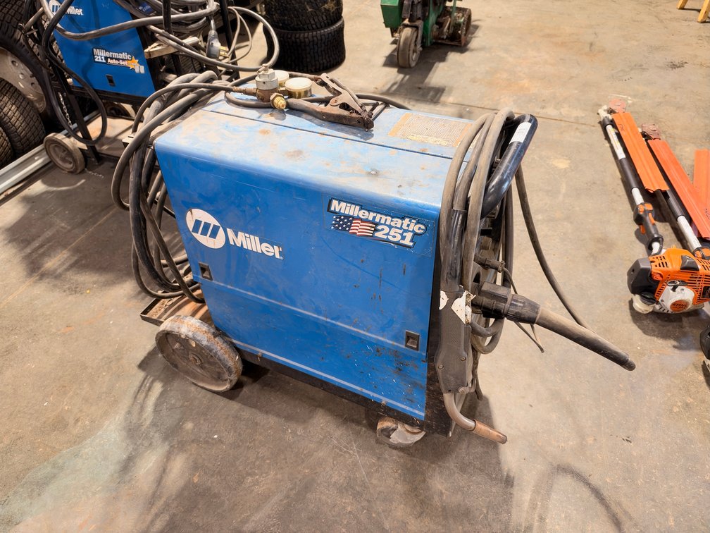 Miller Millermatic 251 Wire Feed Welder