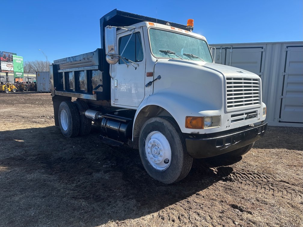 Image for Eastern Nebraska's Late Model Truck, Trailer, Construction & Farm Equipment No Reserve LIVE Auction