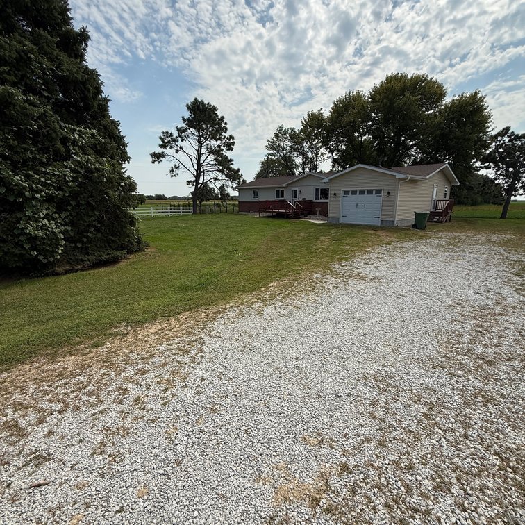 Image for Absolute Acreage Auction – 3.89 Acres with Remodeled Ranch Home,  Outbuilding & Pasture