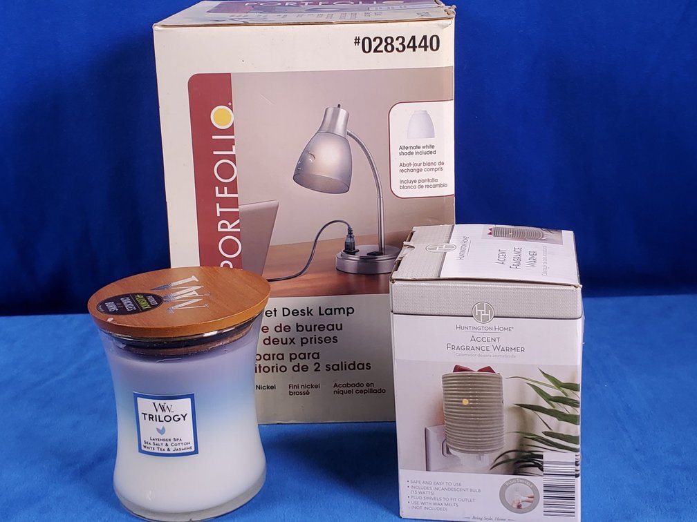 Portfolio Desk Lamp, Trilogy Candle & Accent Fragrance Warmer