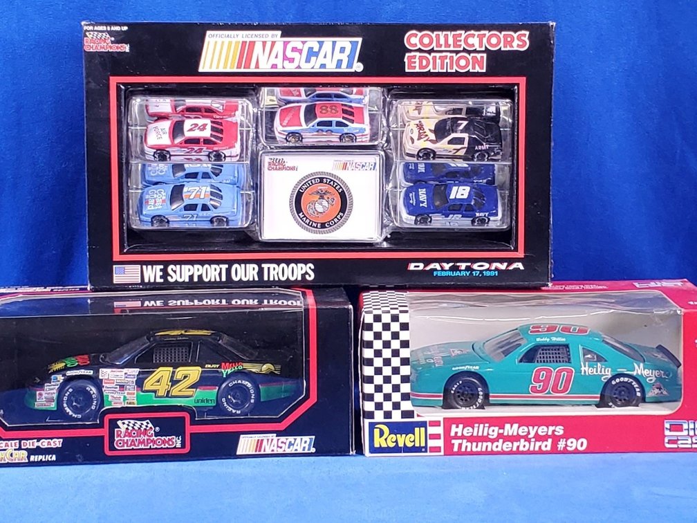 Nascar Die Cast Collectibles Lot 2