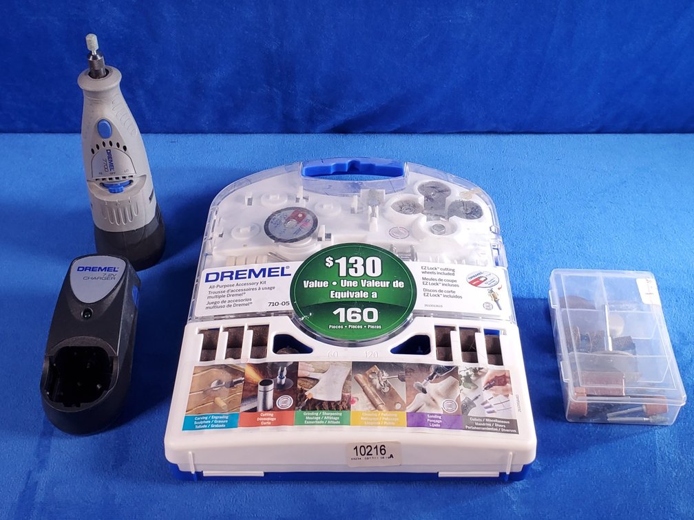Dremel Cordless Tool & Accessory Kit (LPO)