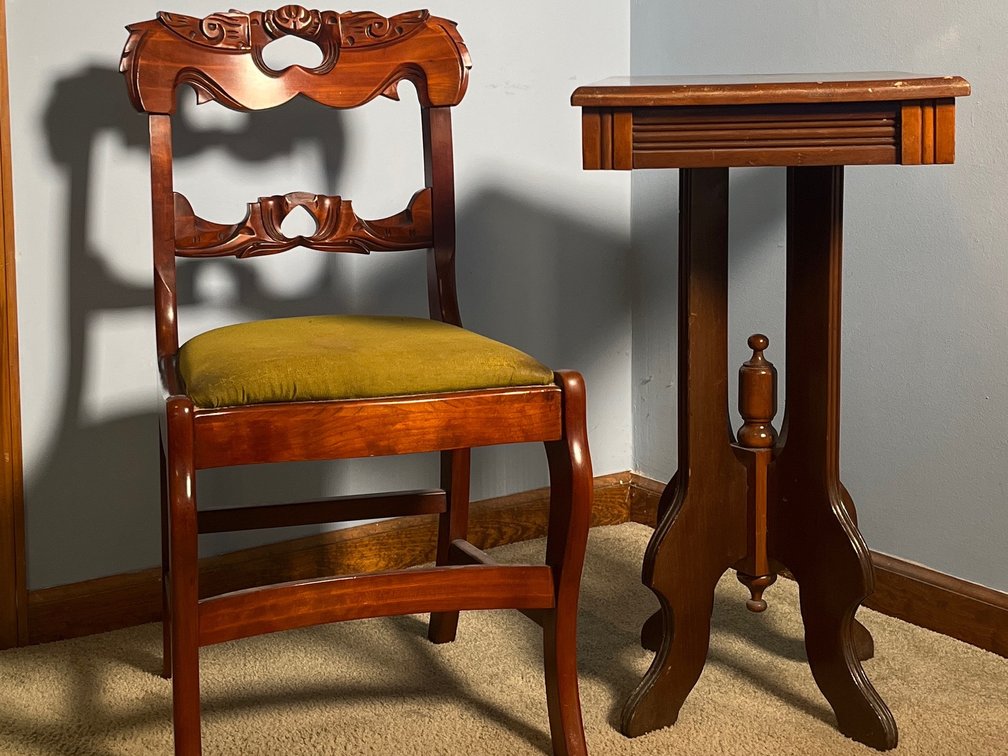 Vintage Parlor Table & Side Chair  (LPO)
