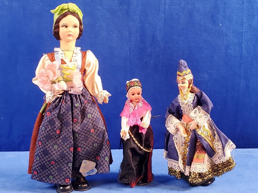 (3) Vintage Dolls