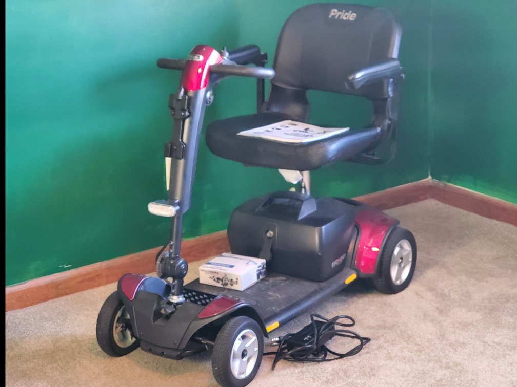 Pride Travel Scooter w/Charger & Manual (LPO)