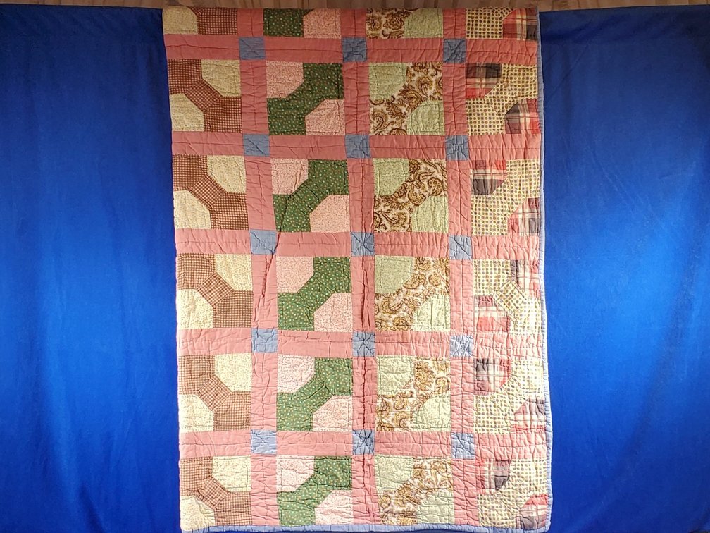 Vintage Bow Tie Quilt