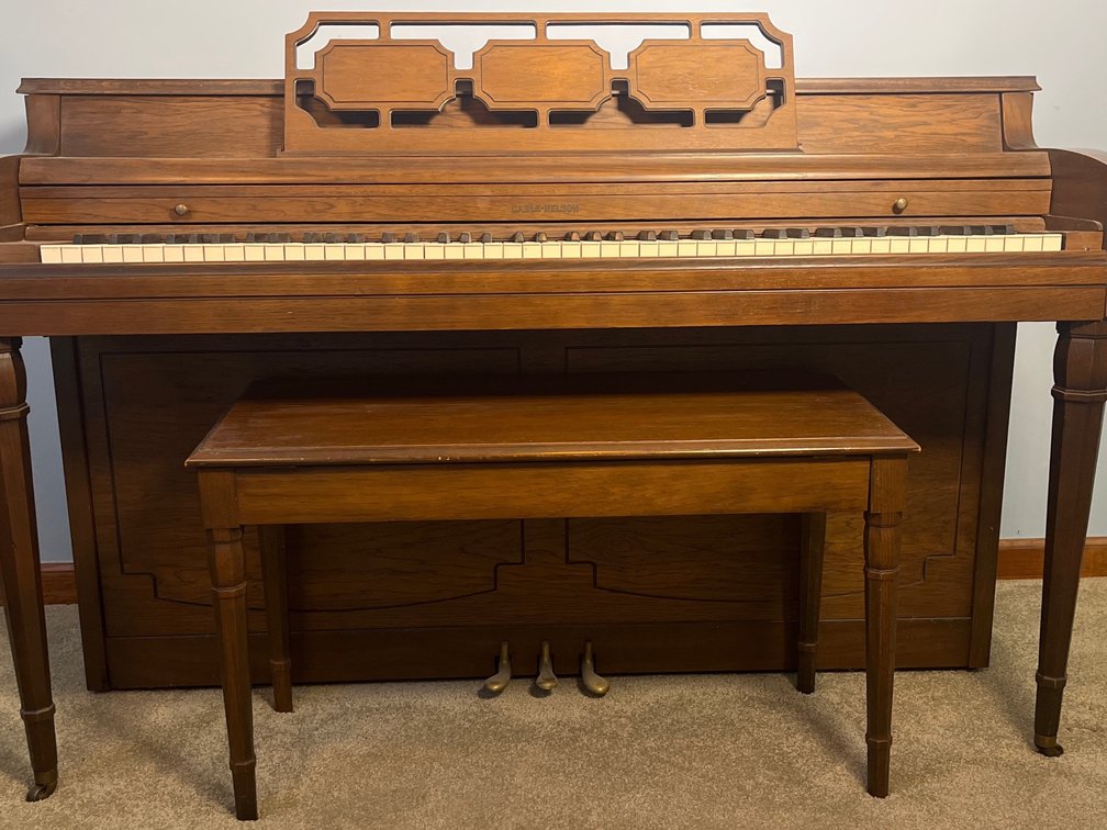 Cable-Nelson Upright Piano w/Bench (LPO)